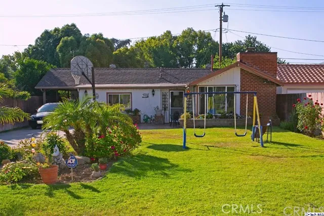 423 N Brand Boulevard, San Fernando, California 91340