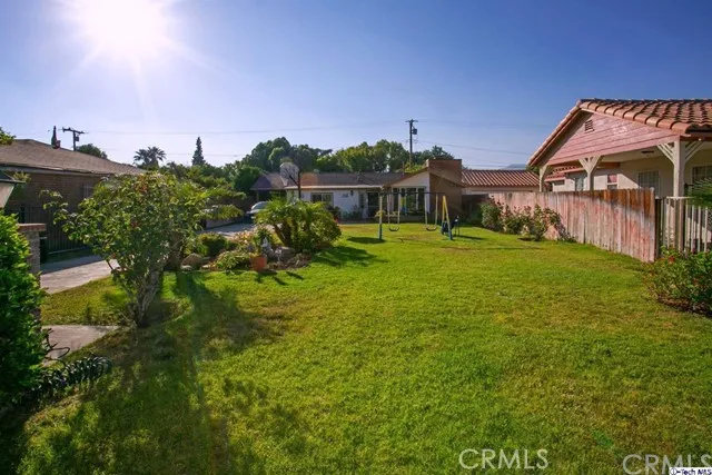 423 N Brand Boulevard, San Fernando, California 91340