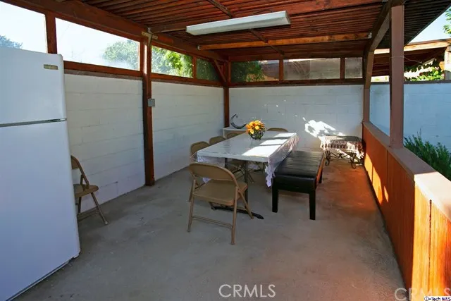 423 N Brand Boulevard, San Fernando, California 91340
