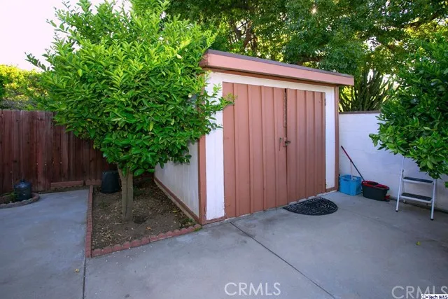 423 N Brand Boulevard, San Fernando, California 91340