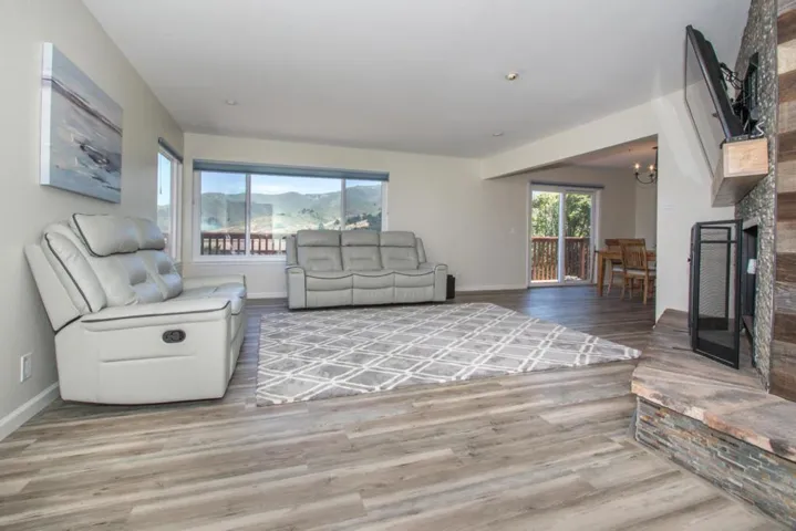 380 4th Street, Montara, California 94037