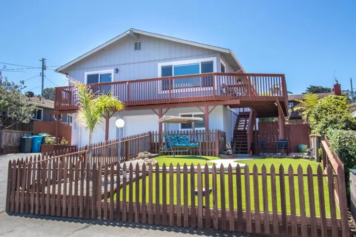 380 4th Street, Montara, California 94037