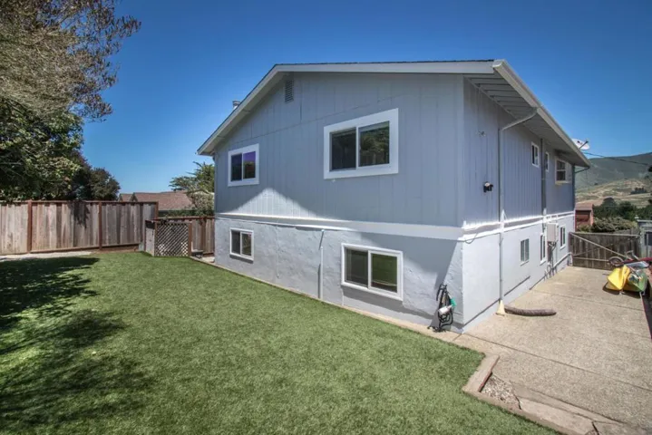 380 4th Street, Montara, California 94037