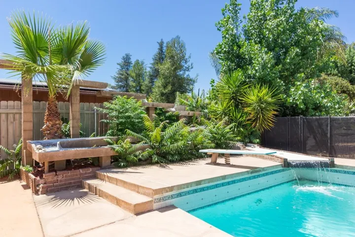 14566 Garden Road, Poway, California 92064
