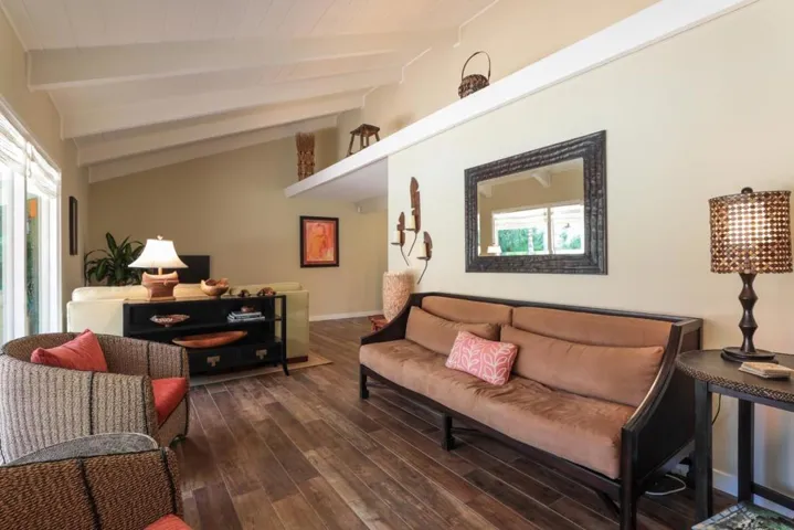 1175 Solana Drive, Mountain View, California 94040