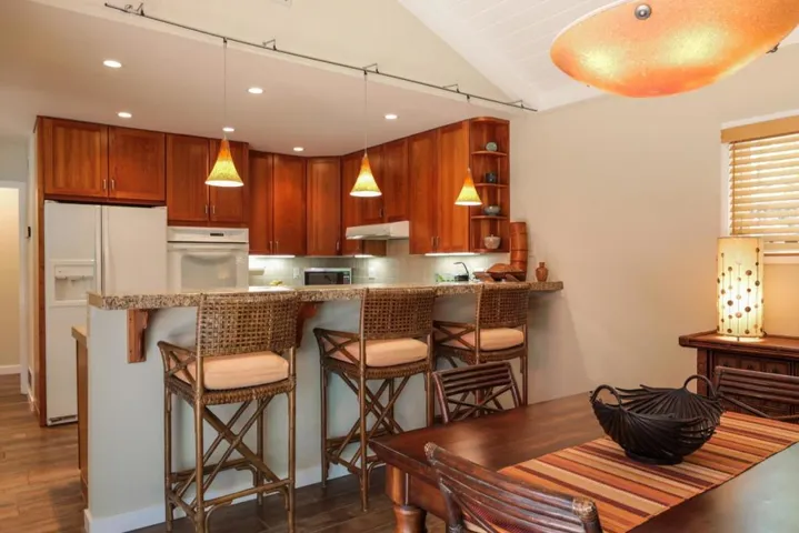 1175 Solana Drive, Mountain View, California 94040