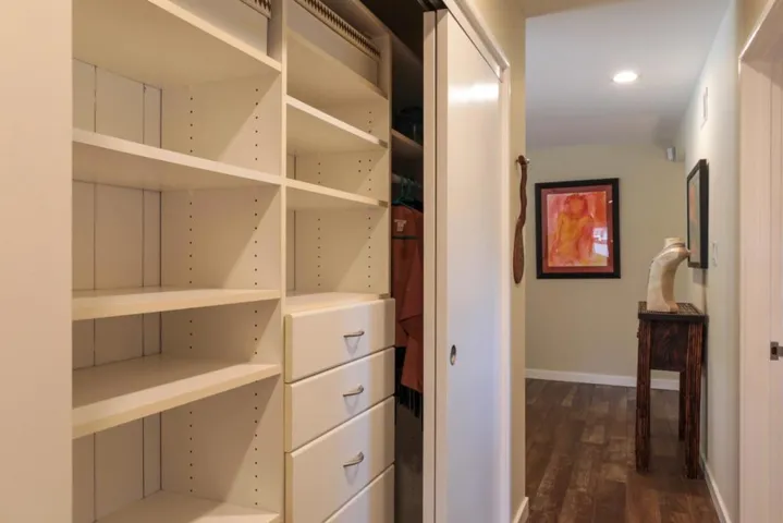 1175 Solana Drive, Mountain View, California 94040