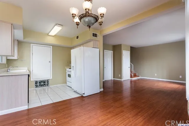11725 Lemay Street 11, North Hollywood, California 91606