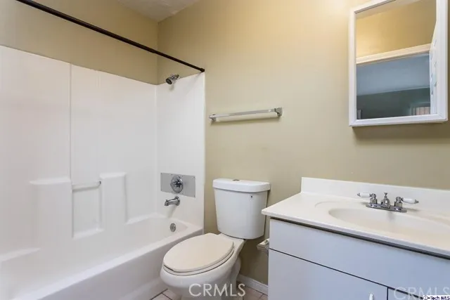 11725 Lemay Street 11, North Hollywood, California 91606
