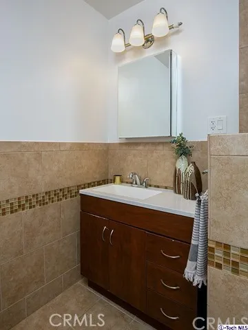 2653 S Garth Avenue, Los Angeles, California 90034