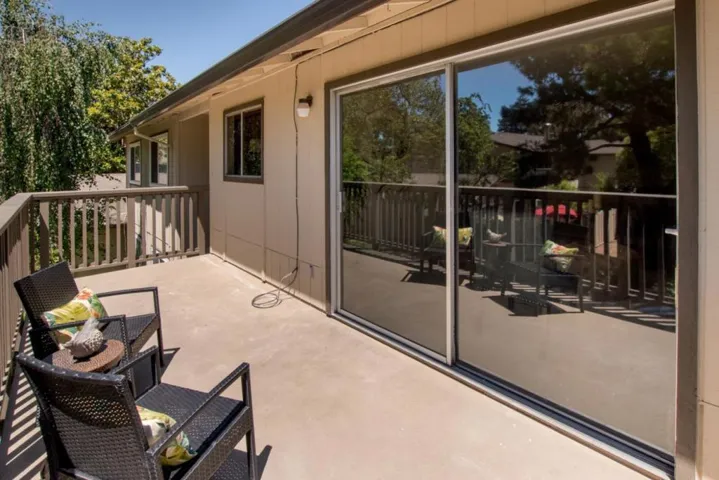121 Flynn Avenue D, Mountain View, California 94043