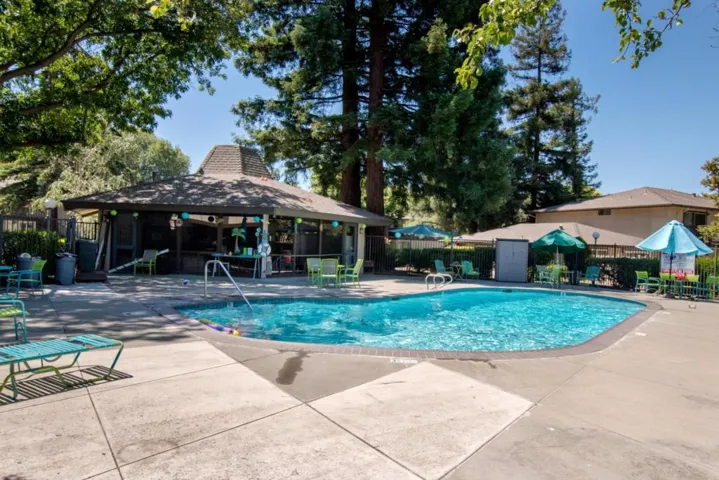 121 Flynn Avenue D, Mountain View, California 94043