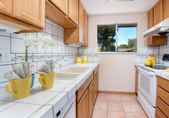 121 Flynn Avenue D, Mountain View, California 94043
