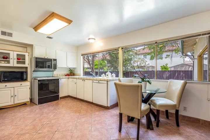 351 Henderson Drive, San Jose, California 95123
