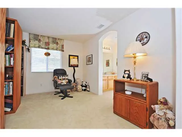6441 Alexandri Circle 63, Carlsbad, California 92011