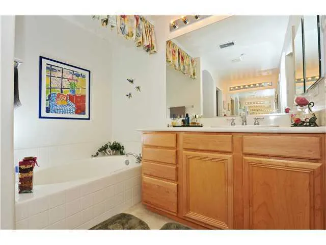 6441 Alexandri Circle 63, Carlsbad, California 92011