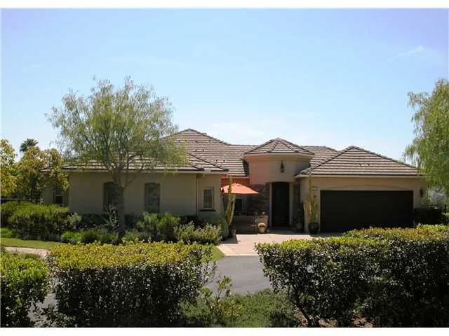 2927 Rue Montreux, Escondido, California 92026