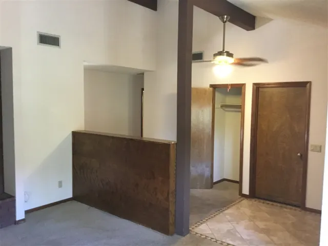 1014 Olly Ct, Vista, California 92083