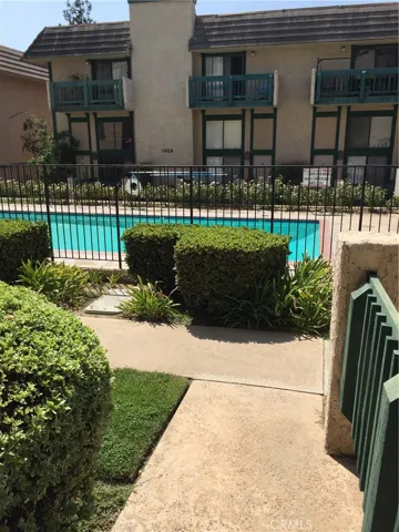 1927 Huntington Drive D, Duarte, California 91010