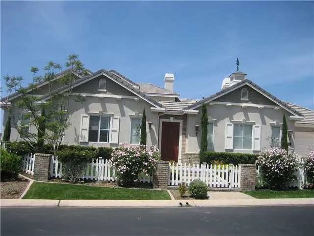 610 Lynwood Drive, Encinitas, California 92024