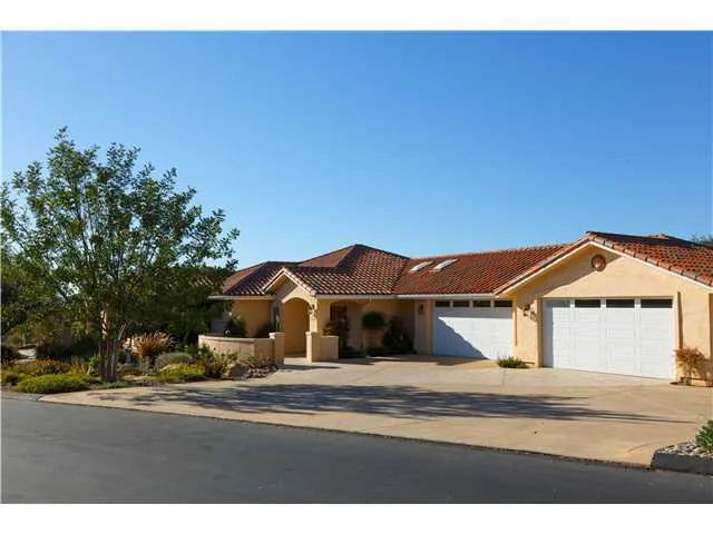 3360 Sol Vista, Fallbrook, California 92028