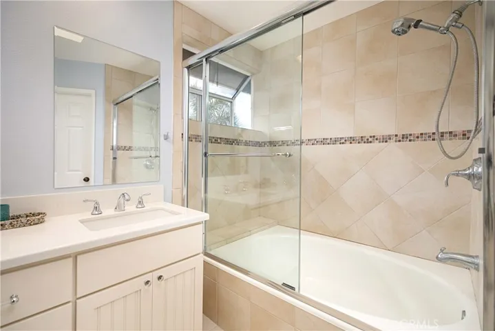 2148 Camino Laurel, San Clemente, California 92673