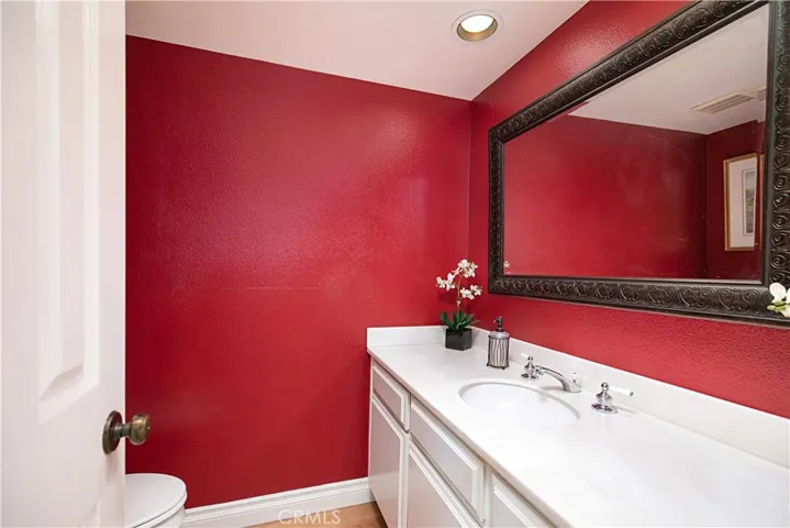 2148 Camino Laurel, San Clemente, California 92673