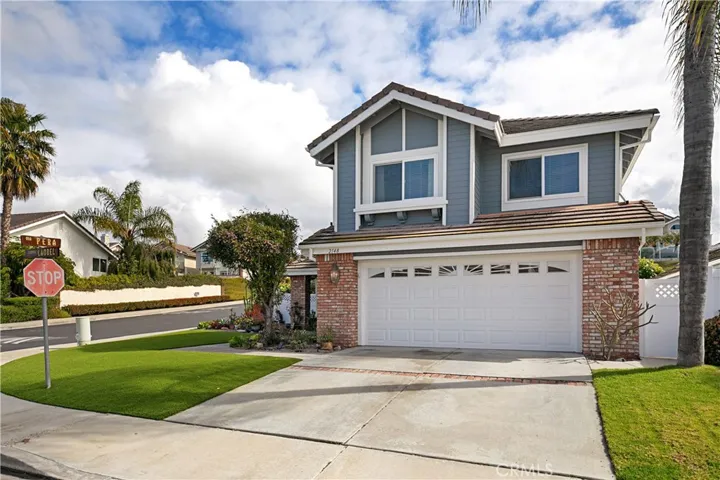 2148 Camino Laurel, San Clemente, California 92673