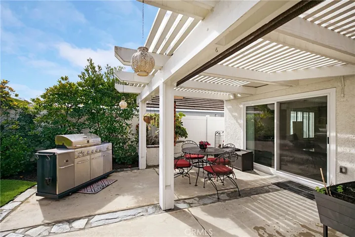 2148 Camino Laurel, San Clemente, California 92673