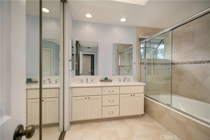 2148 Camino Laurel, San Clemente, California 92673