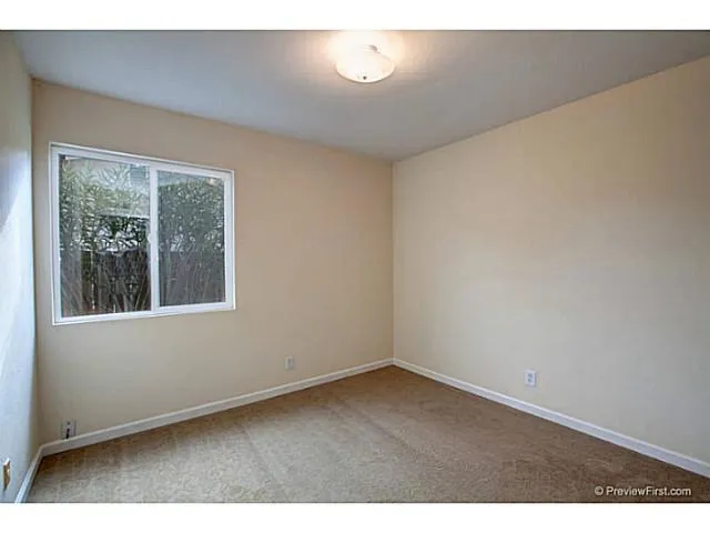 230 Village Green Road, Encinitas, California 92024