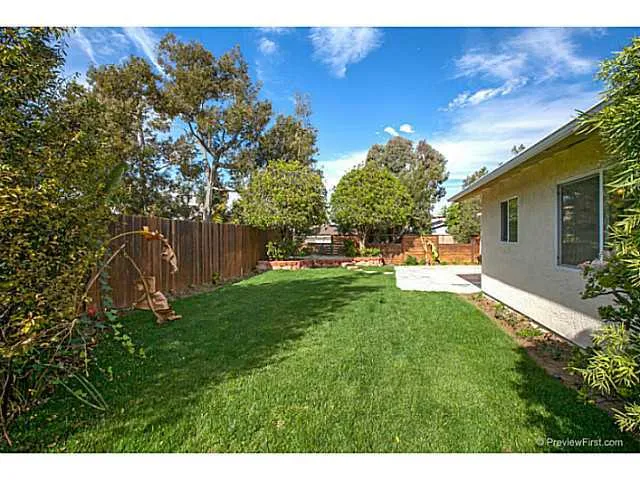 230 Village Green Road, Encinitas, California 92024