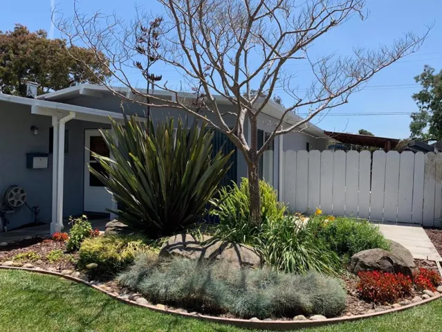 684 Meadow Drive, Salinas, California 93905