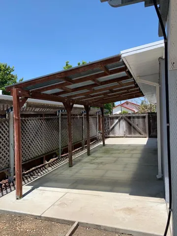 684 Meadow Drive, Salinas, California 93905