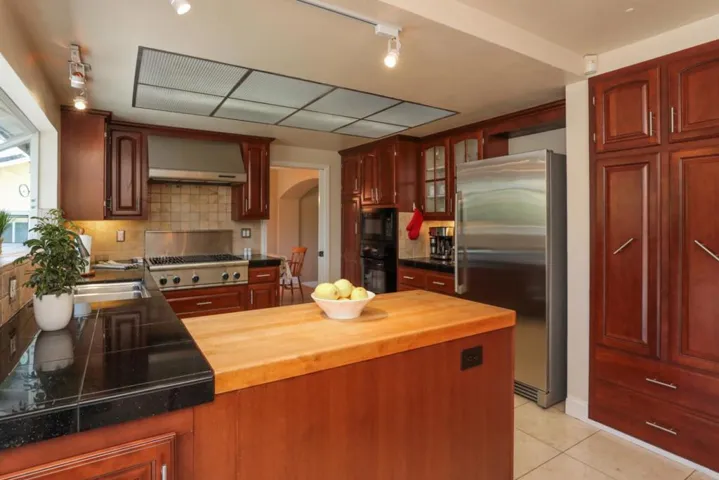 1369 Glacier Drive, San Jose, California 95118