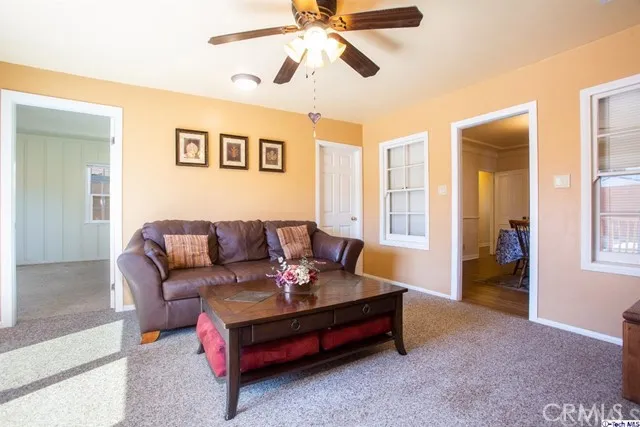 1153 Norton Avenue, Glendale, California 91202