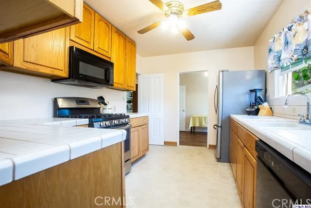 1153 Norton Avenue, Glendale, California 91202