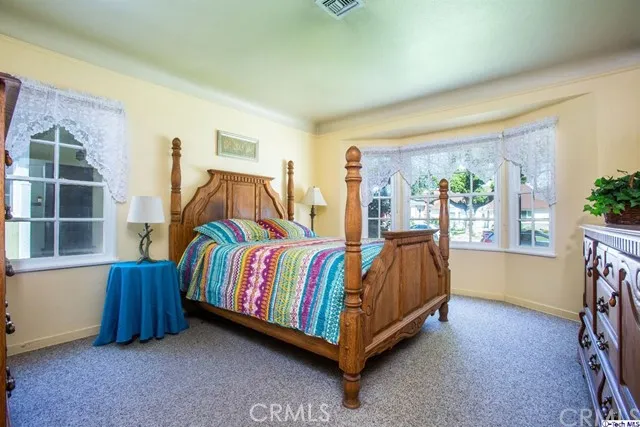 1153 Norton Avenue, Glendale, California 91202