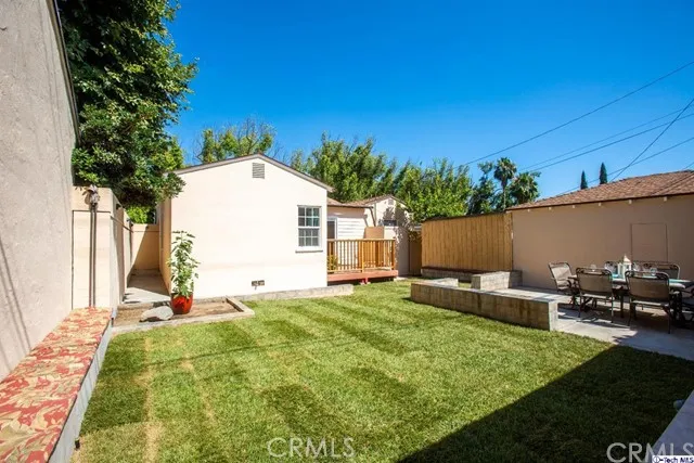 1153 Norton Avenue, Glendale, California 91202