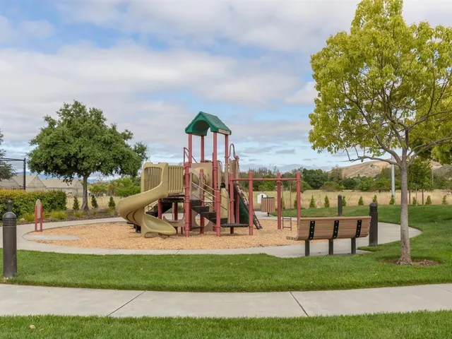 1463 Red Tail Place, Morgan Hill, California 95037