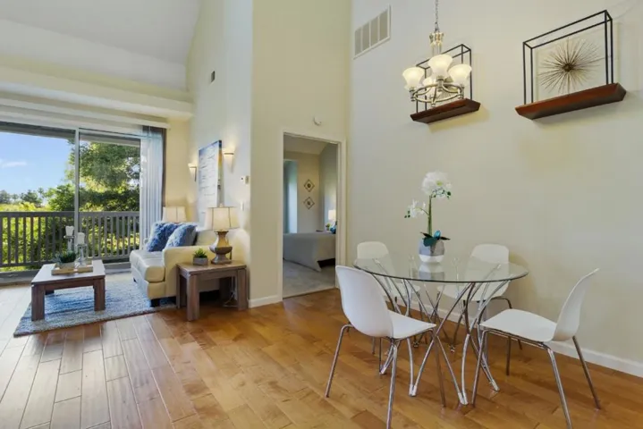 903 Sunrose Terrace 305, Sunnyvale, California 94086