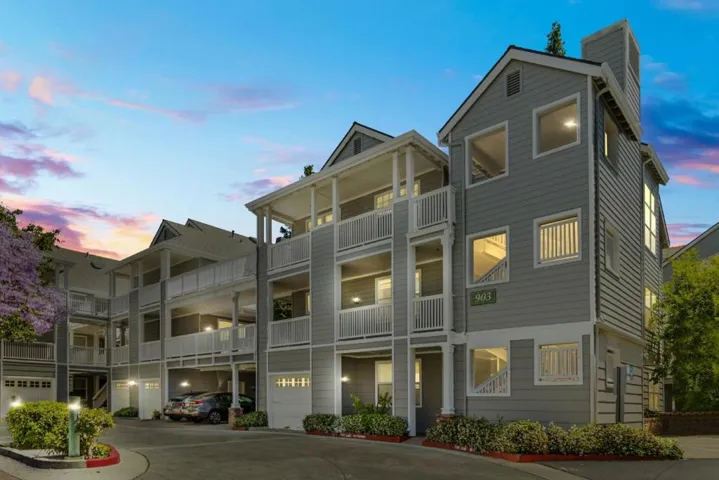 903 Sunrose Terrace 305, Sunnyvale, California 94086