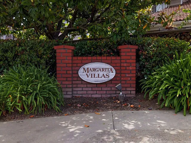 294 Via San Blas, San Luis Obispo, California 93401