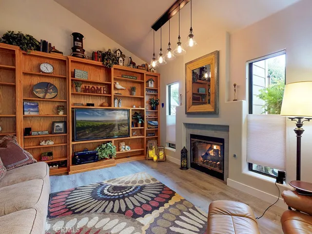 294 Via San Blas, San Luis Obispo, California 93401