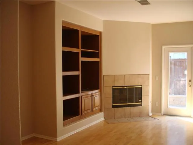 642 Sumner 4, Oceanside, California 92058