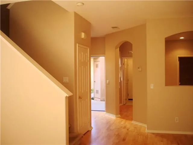 642 Sumner 4, Oceanside, California 92058