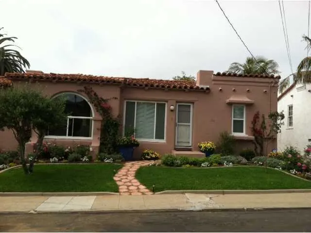 546 Fern Glen, La Jolla, California 92037