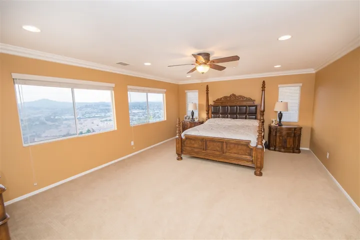 2114 Crystal Clear Dr, Spring Valley, California 91978