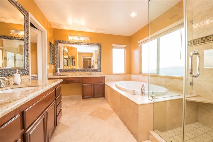 2114 Crystal Clear Dr, Spring Valley, California 91978
