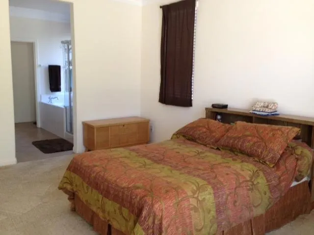 801 Hidden View Lane, Escondido, California 92027